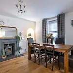 Hill Street Haven
